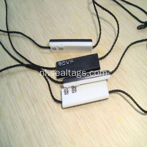 Retailtags Stringtags Kledinglabeltags